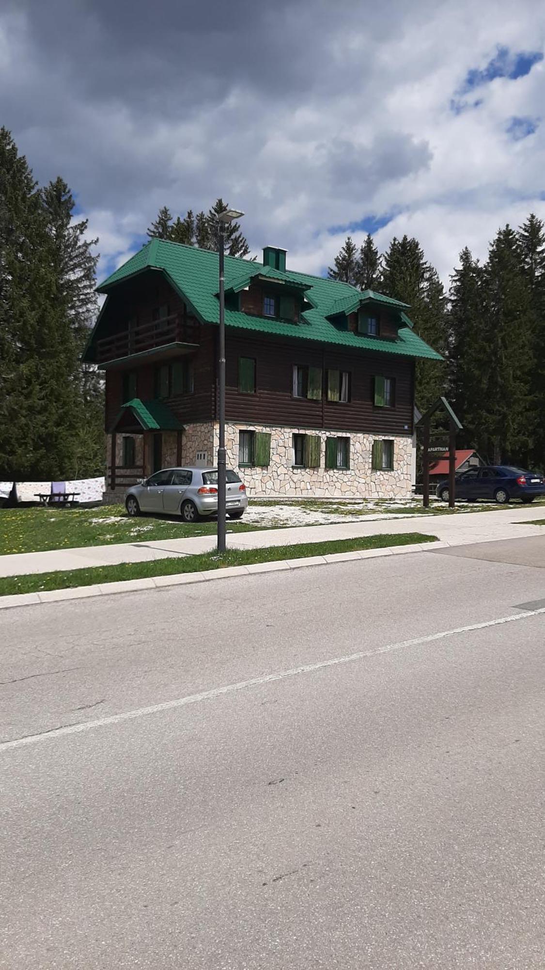 Apartments Durmitor Žabljak エクステリア 写真